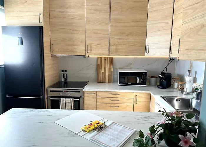 Breathtaking Scenery And Cozy Comfort In Apartment Bergen