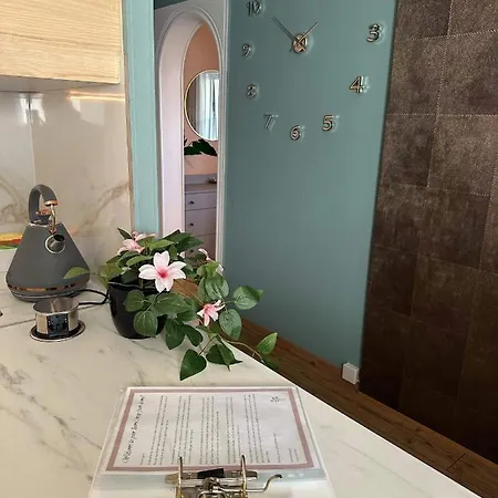 アパート Breathtaking Scenery And Cozy Comfort In