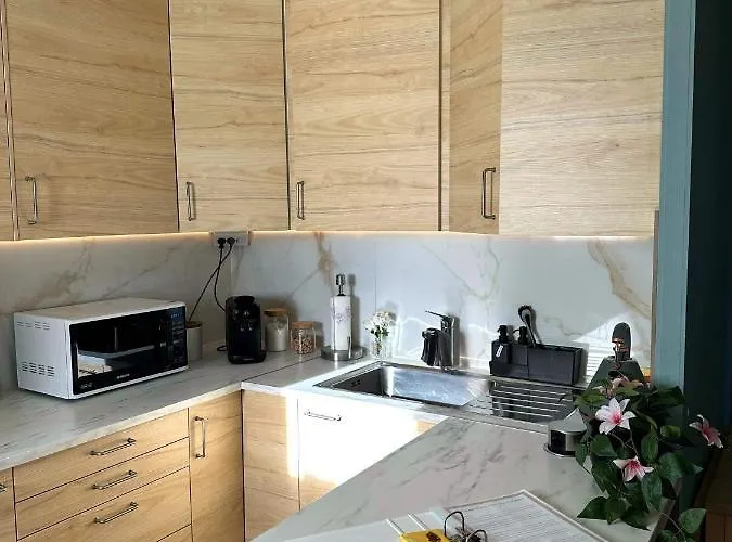 Breathtaking Scenery And Cozy Comfort In Apartment *